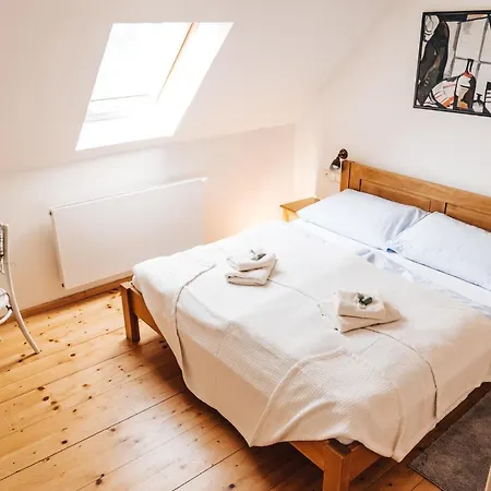 Abeluv Mlyn בית הארחה